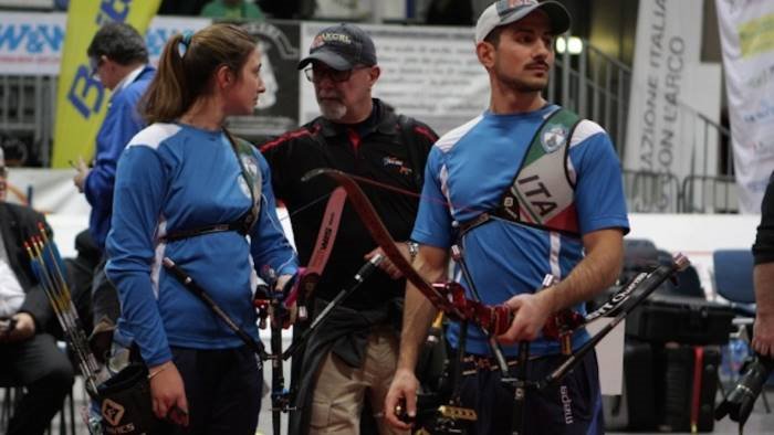 tiro con l arco i fratelli mandia convocati per il raduno di cantalupa