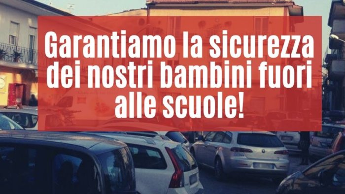 ragazzino investito fuori ad una scuola a marcianise e allarme sicurezza