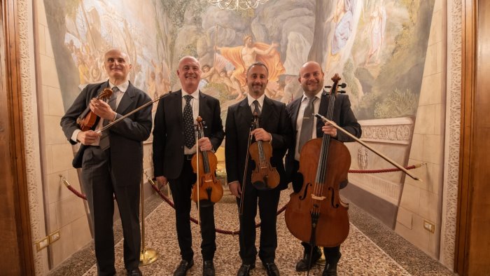 la trilogia del caravaggio per la sorrento classica m illumino d inverno