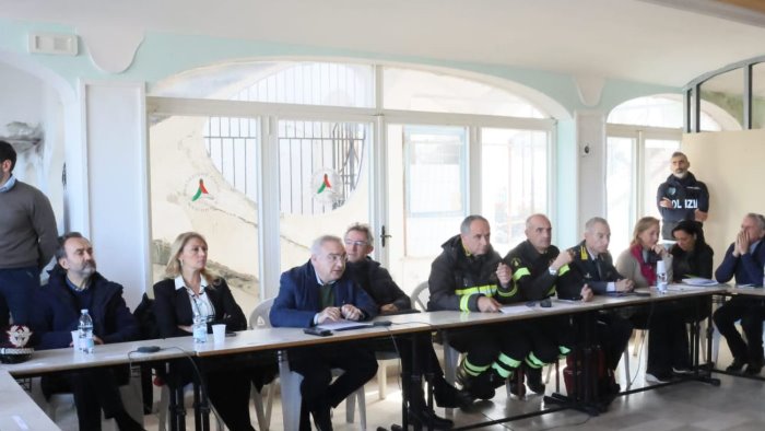ischia riunito il comitato dei soccorsi con manfredi e prefetto