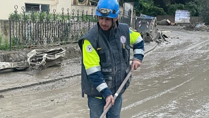 a casamicciola uomini e mezzi del nucleo di protezione civile di sorrento