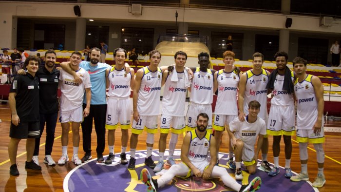 angri power basket salerno 88 75 pesa l assenza di chaves