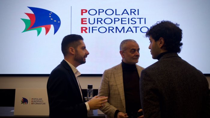 napoli il consigliere palumbo aderisce a popolari europeisti e riformatori