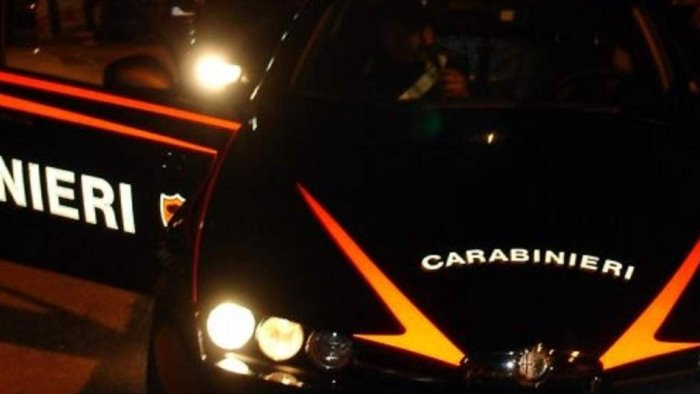 trovato morto in montagna tragedia a forino sul posto i carabinieri