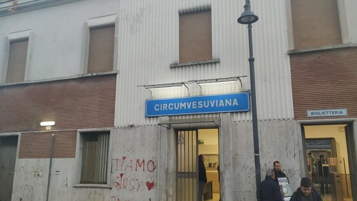 caos circumvesuviana il sindaco di ottaviano incontrera cascone