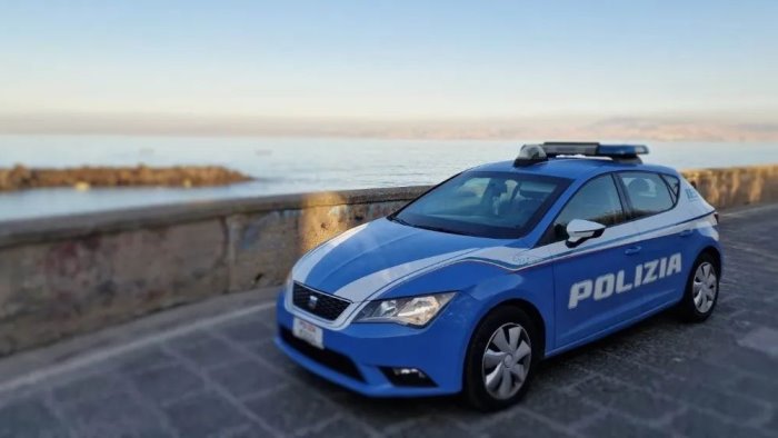 torre del greco aggredisce uno steward arrestato un 46enne