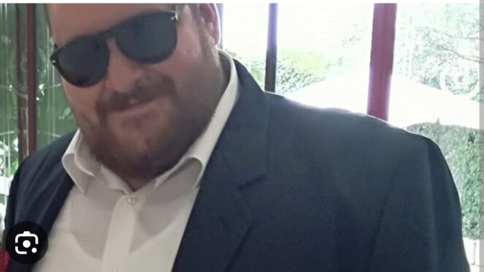 bypass gastrico francesco muore a 35 anni addio al gigante buono dell air