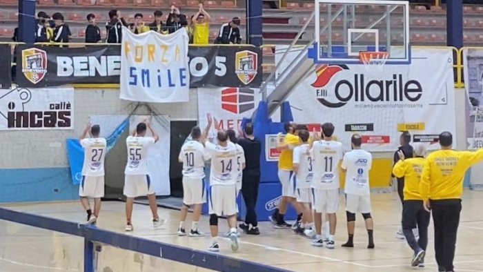 vittoria per la smile basket benevento nel derby contro l ap liberta