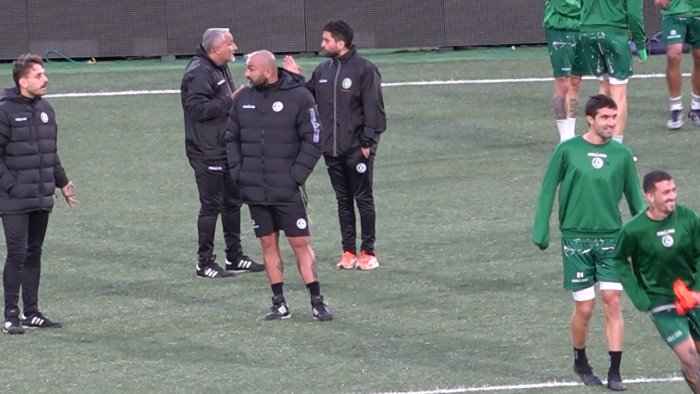 avellino tra la continuita e la ricerca di jolly le ipotesi verso il derby