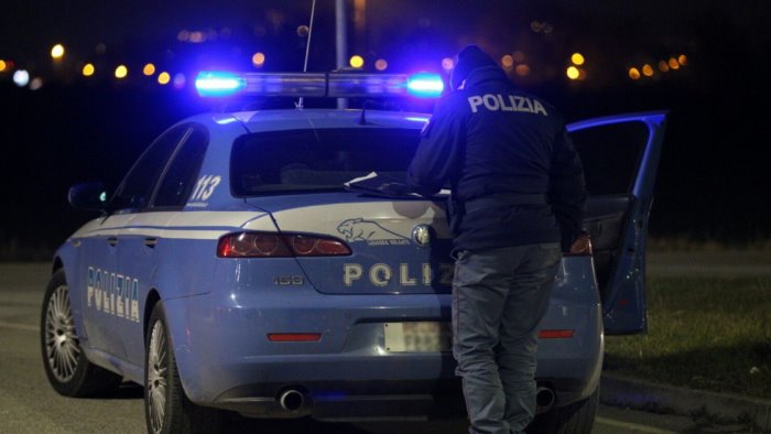 incidente in autostrada schianto con un suv muore poliziotto di 47 anni