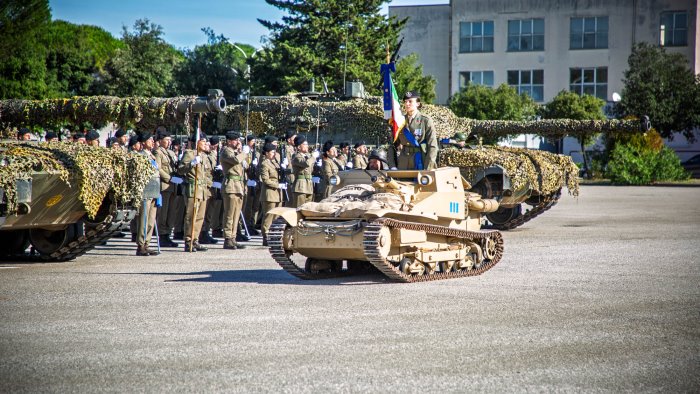 esercito avvicendamento al comando del 4 reggimento carri