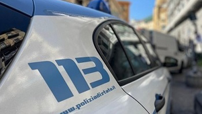 aggredisce la moglie durante l ennesima lite violenta arrestato dalla polizia