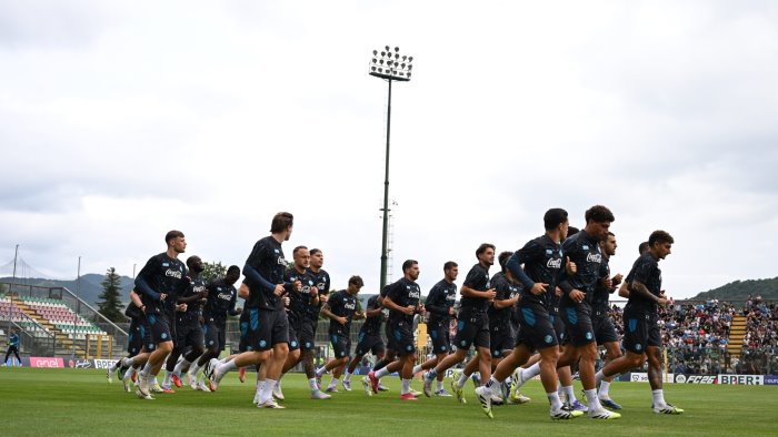 ultimo giorno di allenamento senza conte poi due giorni di riposo