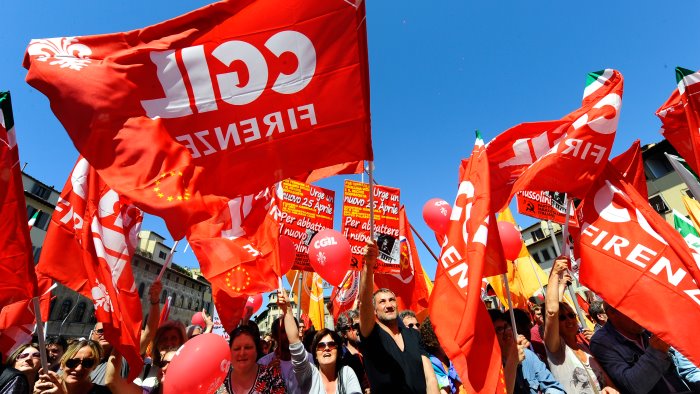 legge di bilancio sindacato pensionati cgil di benevento in piazza