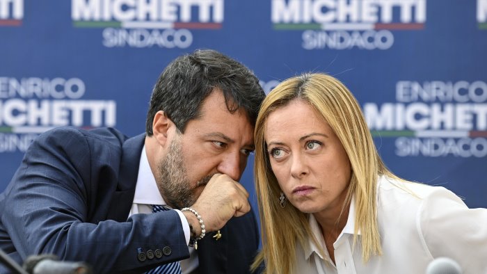 armi all ucraina l alt di salvini c e corruzione meloni si va avanti