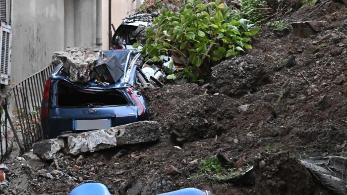 frana nel goriziano travolge casa due persone sepolte sotto le macerie
