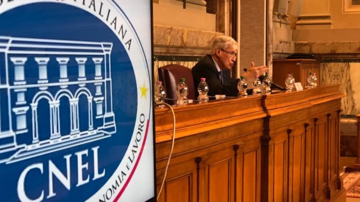 a villa lubin il rapporto cnel nel xxv anno della legge 328 spesa sociale ai ma