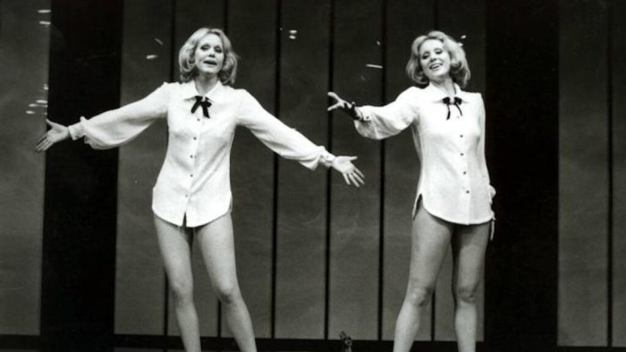 addio alle gemelle kessler morte condivisa volontaria a gr nwald a 89 anni