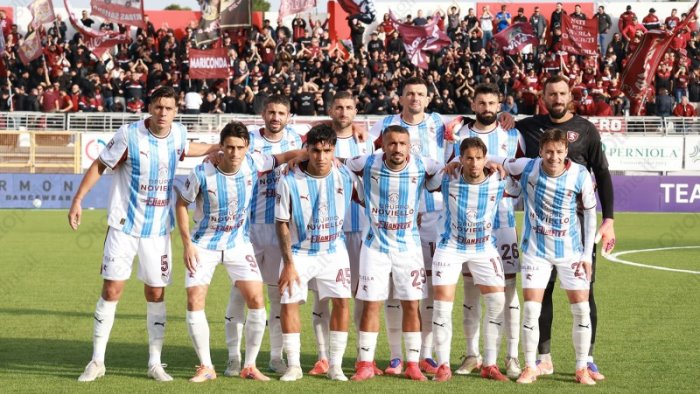 salernitana media da serie b e menichini e lontano solo un punto