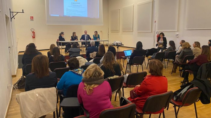 torre del greco progetto contro gli abusi sui minori