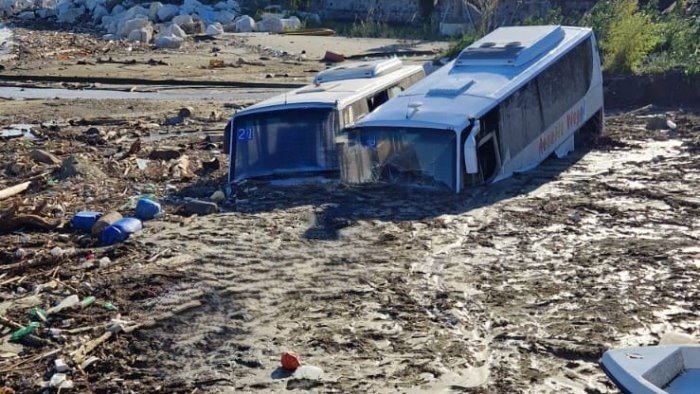 alluvione 2022 a ischia domani a napoli la decisione in camera di consiglio