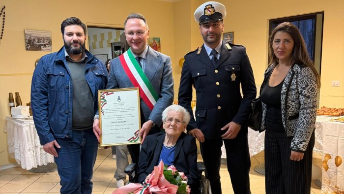 baronissi e pellezzano in festa per i 100 anni di nicolina rago