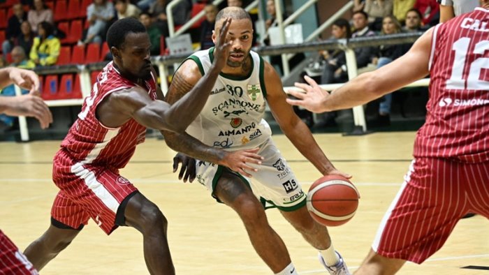 scandone avellino vittoria contro la step back caiazzo 93 56
