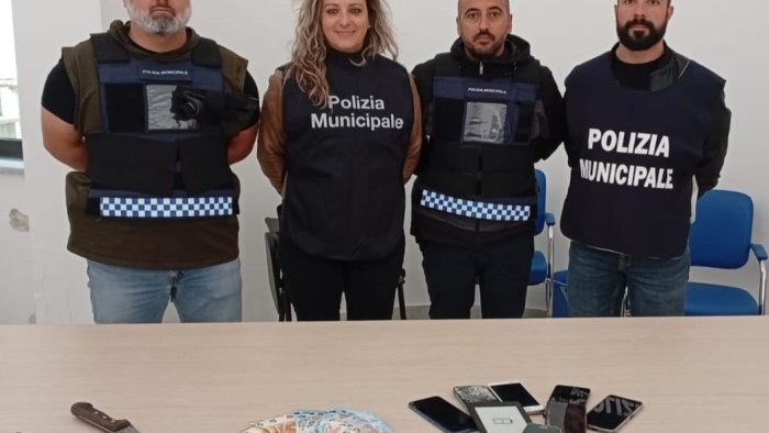 eboli blitz antidroga sulla litoranea nel mirino due nordafricani