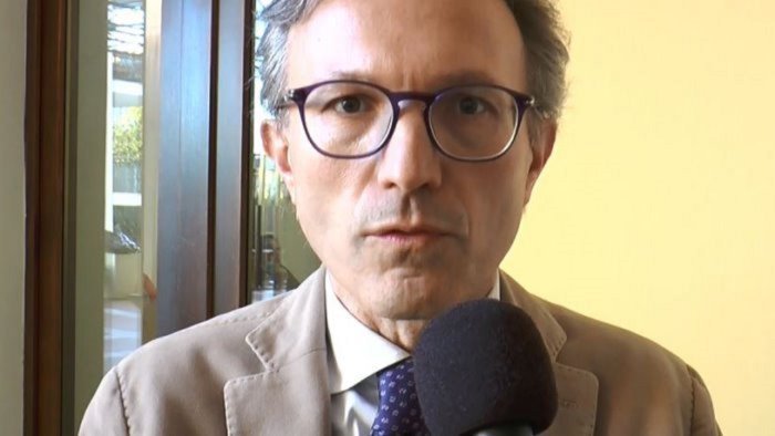 avellino il procuratore airoma lascio una procura in salute e ringiovanita