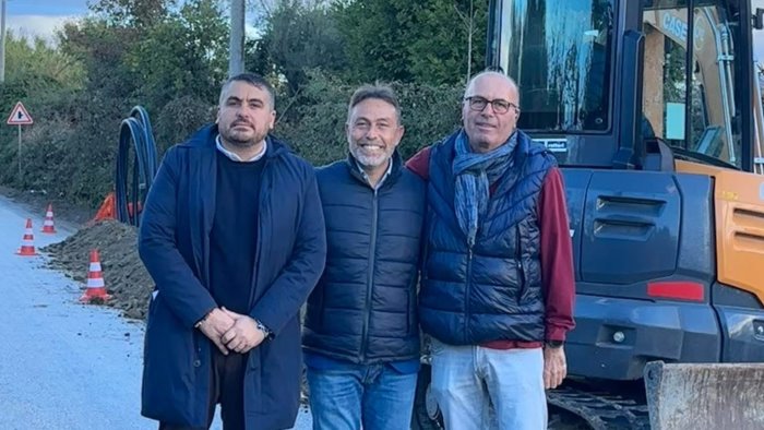 dopo 50 anni ecco i lavori alla condotta idrica accade a cellole nel casertano