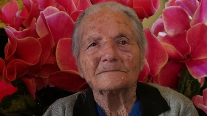 giornata storica per l irpinia i 115 anni di nonna laurina e festa a sturno