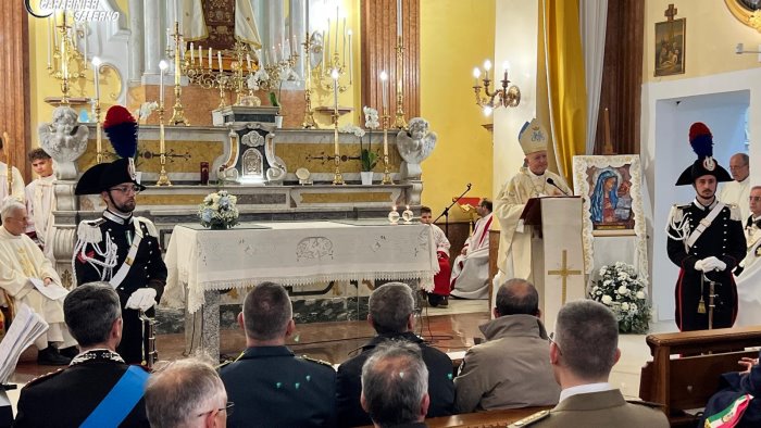salerno l arma dei carabinieri ha celebrato la virgo fidelis