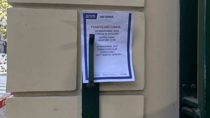 vomero traffico in tilt aggravato dallo stop alla funicolare chiaia