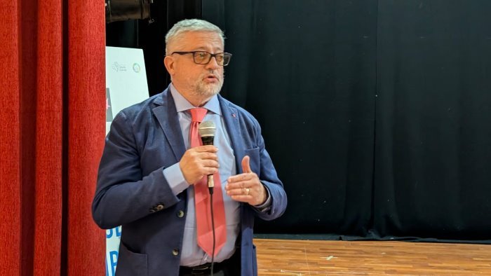 regionali ricci cgil napoli e campania bene vittoria fico