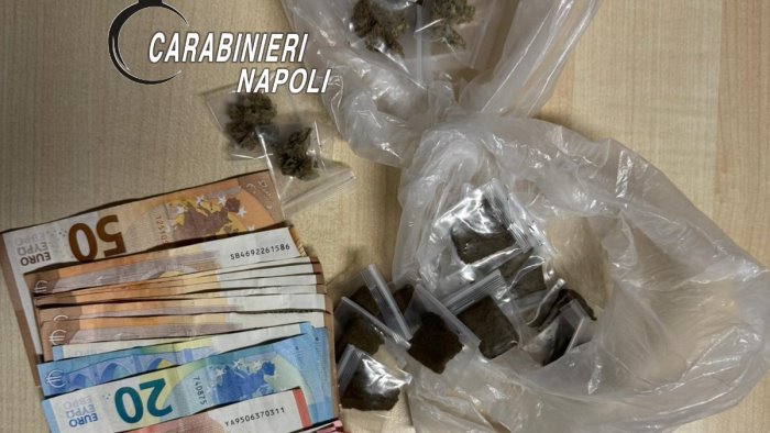 fenomeno pusher incensurati a napoli carabinieri arrestano 21enne