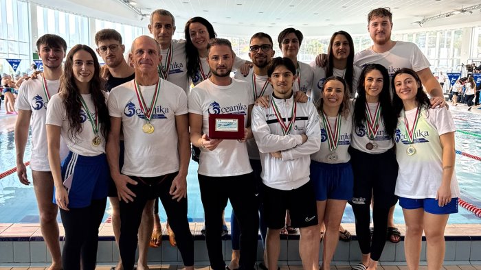 nuoto oceanika brilla al memorial giuseppe iuliano