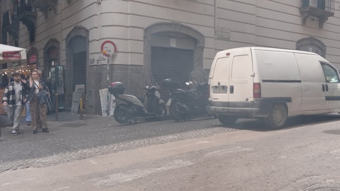 smog a napoli nuove misure per la qualita dell aria stop alle auto euro 0 e 1