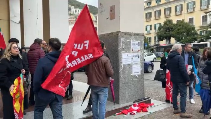 salerno presidio dei lavoratori dell ispettorato davanti alla prefettura