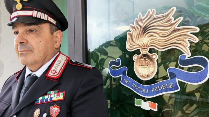 carabinieri montoro il luogotenente angelo iacuzio e il nuovo comandante