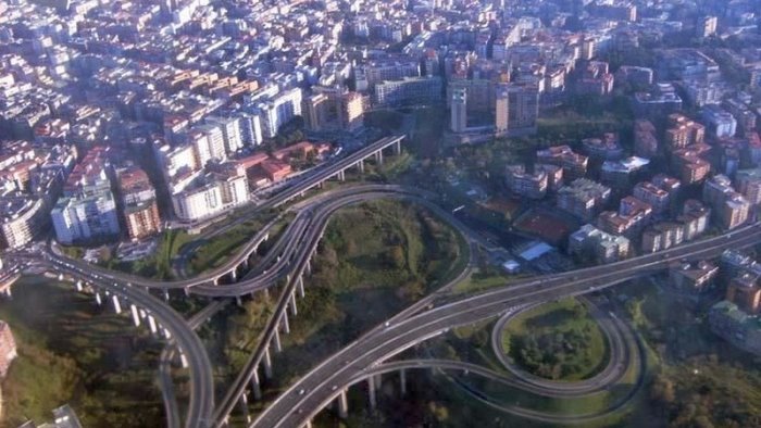 vomero traffico e smog in aumento con l approssimarsi del natale