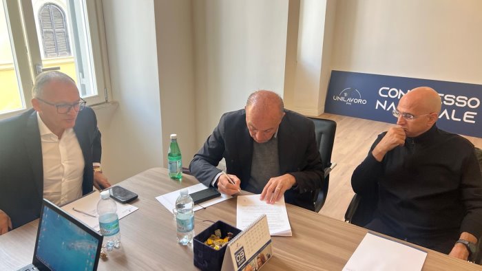 piccole e medie imprese funerarie sottoscritto nuovo contratto per i dipendenti