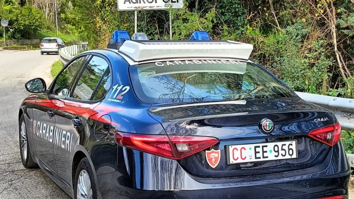 raid contro le auto in sosta nel cilento sgominata la banda