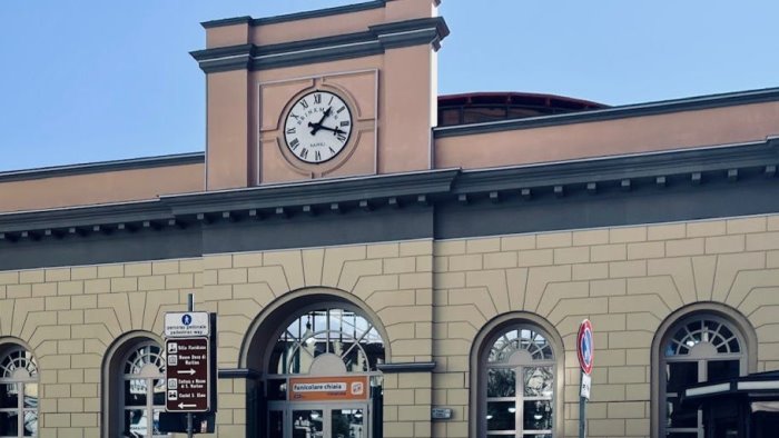 napoli funicolare chiaia oggi ben due stop nella mattinata