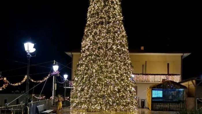 pietrelcina si prepara al natale tra eventi e tradizioni