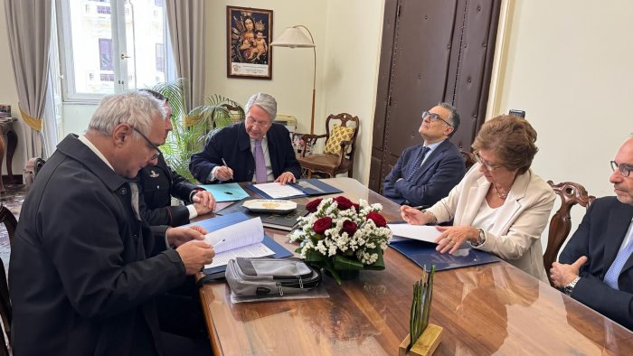 contro usura ed estorsioni protocollo tra prefettura e camera di commercio