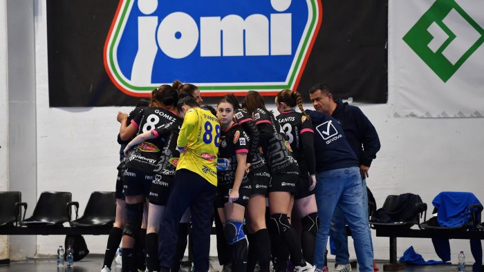 pallamano a1 jomi salerno tutto pronto per la sfida al cassano magnago