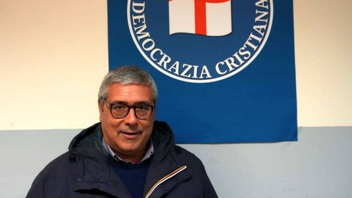scandalo sanita in sicilia chiesto l arresto di toto cuffaro