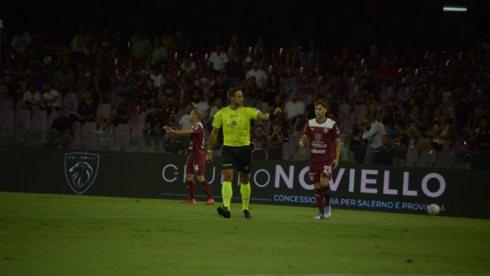 salernitana crotone fischia drigo di portogruaro