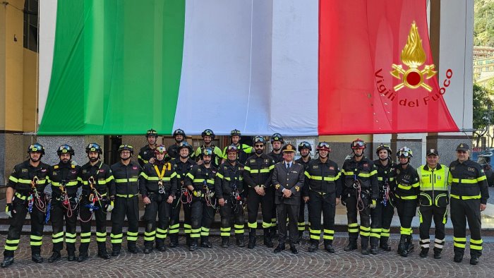 4 novembre il personale saf dei vigili del fuoco di salerno protagonista