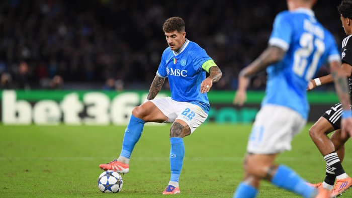 il napoli e primo anche nei chilometri percorsi